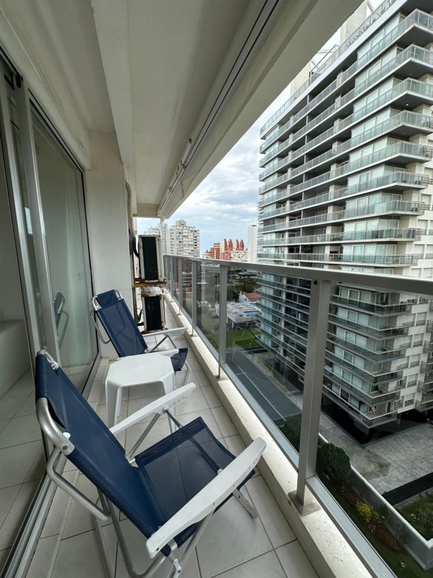 Hermoso Apartamento, Torre De Categoria Long Beach, En La Mejor Ubicacion De プンタ・デル・エステ エクステリア 写真