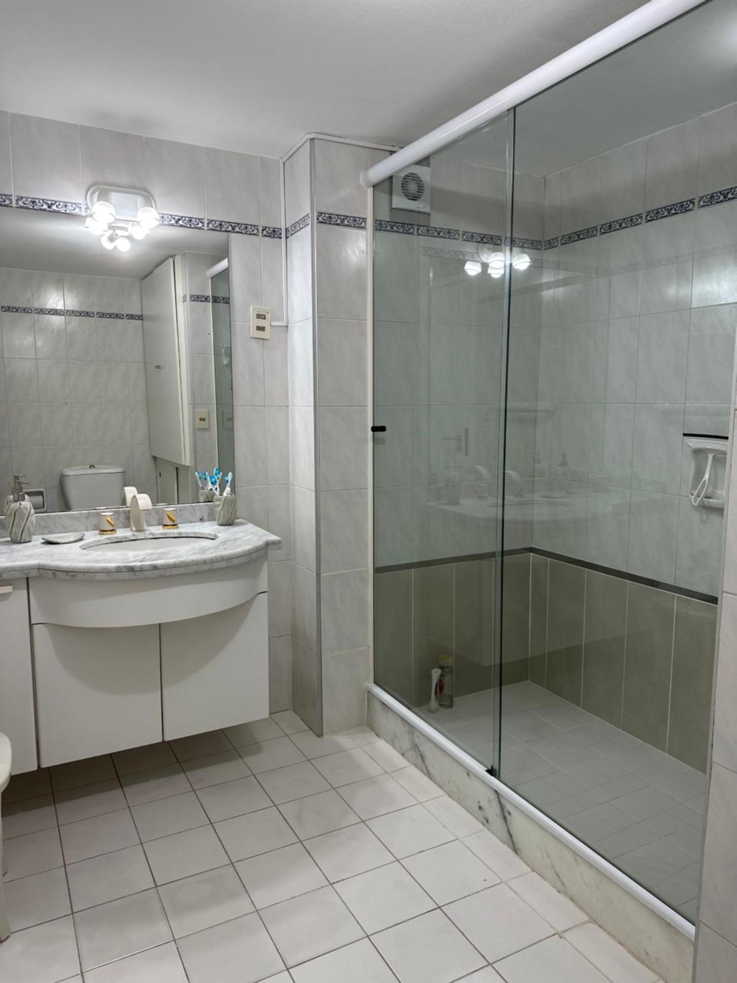 Hermoso Apartamento, Torre De Categoria Long Beach, En La Mejor Ubicacion De プンタ・デル・エステ エクステリア 写真
